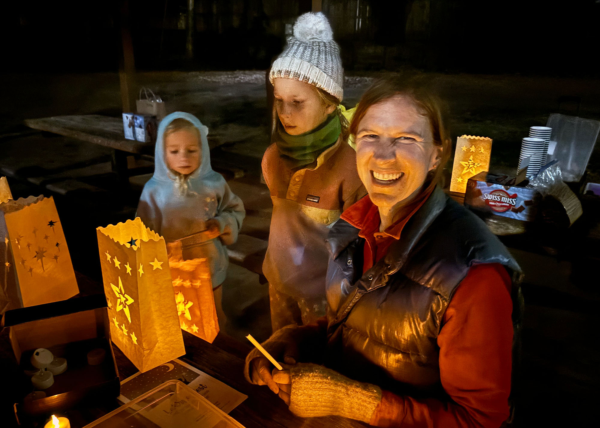 A mom and her two kids at the Lanternenfest.